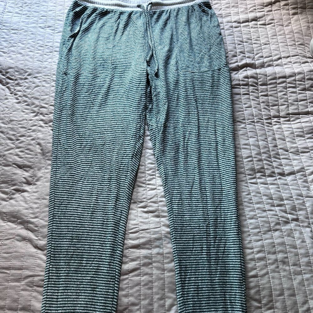 Women's Striped Beautifully Soft Pajama Pants - Stars Above Green M